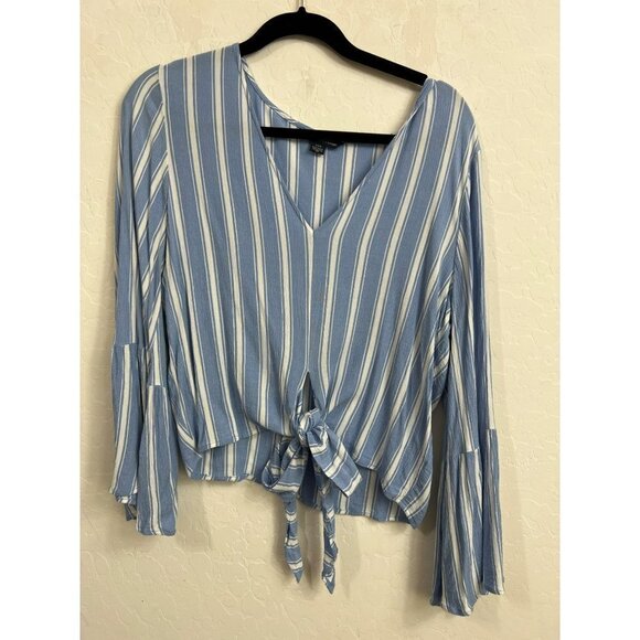 American Eagle Outfitters Blue and White Striped Viscose Flare Sleeve Tie Waist - Picture 1 of 7